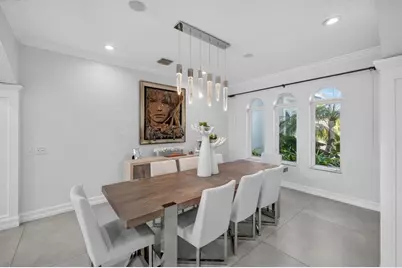 2614  Castilla Isle, Fort Lauderdale, FL 33301 - Photo 13