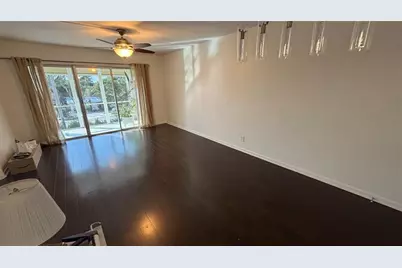 3040 NE 16th Ave, Unit #305, Oakland Park, FL 33334 - Photo 3