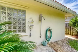 2000 Admirals Way, Fort Lauderdale, FL 33316 - Photo 17