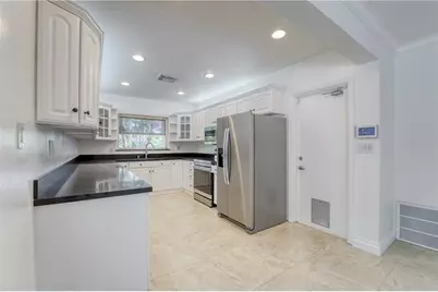 2000  Admirals Way, Fort Lauderdale, FL 33316 - Photo 37