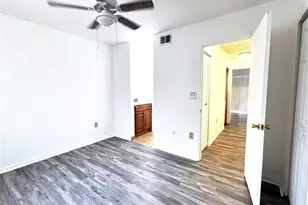 4032 NW 90th Ave, Sunrise, FL 33351 - Photo 9