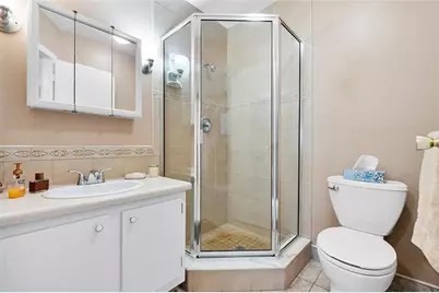 3405 NW 48th Ave, Unit #401, Lauderdale Lakes, FL 33319 - Photo 9