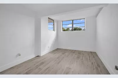 4911 NW 16th St, Lauderhill, FL 33313 - Photo 29