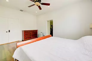 724 NW 155th Terrace, Pembroke Pines, FL 33028 - Photo 23