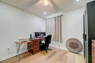 724 NW 155th Terrace, Pembroke Pines, FL 33028 - Photo 35