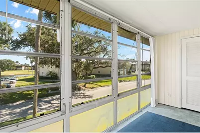 85 NW Crooked Tree Ln, Unit #203, Vero Beach, FL 32962 - Photo 17