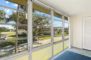 85 NW Crooked Tree Ln Unit, Vero Beach, FL 32962 - Photo 17