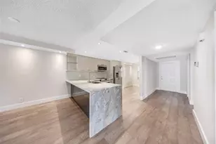 800 E Cypress Ln, Pompano Beach, FL 33069 - Photo 7