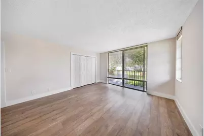 800 E Cypress Ln, Unit #206, Pompano Beach, FL 33069 - Photo 27