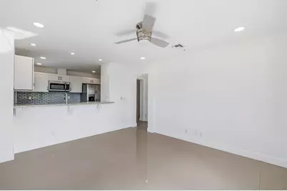 456 NW 41st St, Oakland Park, FL 33309 - Photo 7