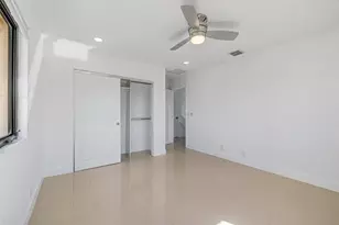 456 NW 41st St, Oakland Park, FL 33309 - Photo 25