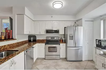 127  Yacht Club Way, Unit #112, Hypoluxo, FL 33462 - Photo 9