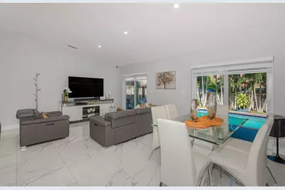 14755 SW 172nd St, Miami, FL 33187 - Photo 5