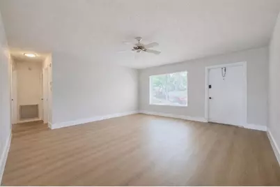 1780 NW 39th Pl, Oakland Park, FL 33309 - Photo 7