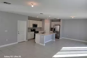 4518 Dow Ln, Lake Worth, FL 33463 - Photo 5