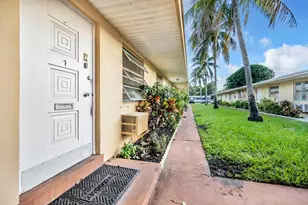 2241 Monroe St, Hollywood, FL 33020 - Photo 3