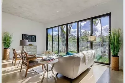 1400 NE 6 St, Unit #1400, Fort Lauderdale, FL 33304 - Photo 3