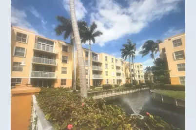 1450 SE 3rd Ave, Unit #412, Dania Beach, FL 33004 - Photo 1