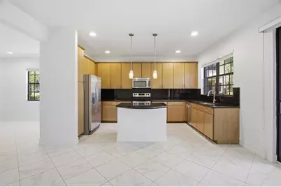 13023  Riverwalk S Cir, Unit #13023, Plantation, FL 33325 - Photo 11