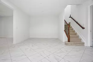 13023 Riverwalk S Cir Unit, Plantation, FL 33325 - Photo 5