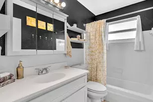 3540 SW 12th Ct, Fort Lauderdale, FL 33312 - Photo 11