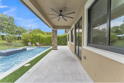 10865  Oceano Way, Parkland, FL 33076 - Photo 29