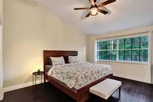 1962 NE 7th St, Deerfield Beach, FL 33441 - Photo 11