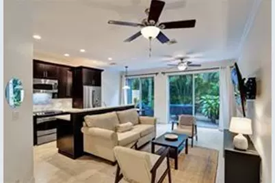 1962 NE 7th St, Deerfield Beach, FL 33441 - Photo 5