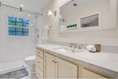 1962 NE 7th St, Deerfield Beach, FL 33441 - Photo 23