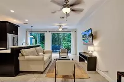 1962 NE 7th St, Deerfield Beach, FL 33441 - Photo 3