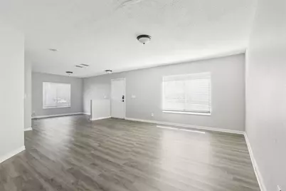 7402  E Banks Dr, Unit #7402, Tampa, FL 33617 - Photo 7