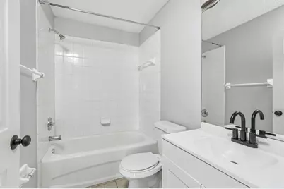 7402  E Banks Dr, Unit #7402, Tampa, FL 33617 - Photo 25