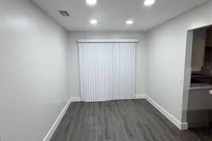 11461 NW 31st Pl, Sunrise, FL 33323 - Photo 5