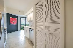 7100 Radice Ct, Lauderhill, FL 33319 - Photo 9