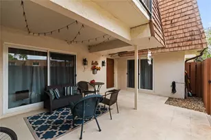 2061 SW 90th Ave, Davie, FL 33324 - Photo 3