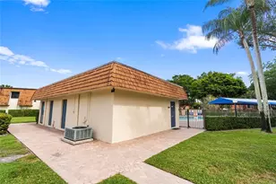 2061 SW 90th Ave, Davie, FL 33324 - Photo 35