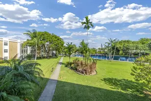 2970 NE 16th Ave, Oakland Park, FL 33334 - Photo 3