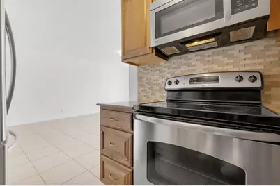 2970 NE 16th Ave, Unit #211, Oakland Park, FL 33334 - Photo 29