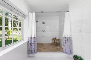 19885 NE 22nd Ave, Miami, FL 33180 - Photo 61