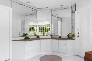 19885 NE 22nd Ave, Miami, FL 33180 - Photo 63