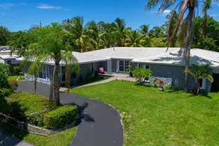 19885 NE 22nd Ave, Miami, FL 33180 - Photo 7