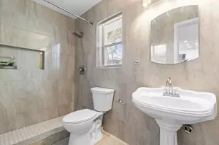 19885 NE 22nd Ave, Miami, FL 33180 - Photo 41