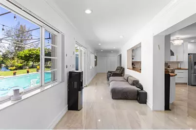 19885 NE 22nd Ave, Miami, FL 33180 - Photo 23