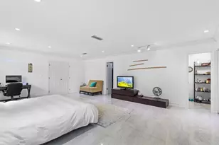 19885 NE 22nd Ave, Miami, FL 33180 - Photo 67