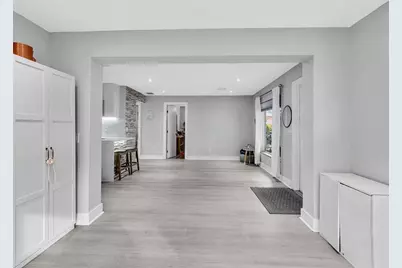 81 NW 47th Ct, Fort Lauderdale, FL 33309 - Photo 13