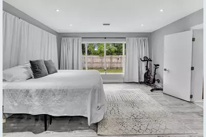 81 NW 47th Ct, Fort Lauderdale, FL 33309 - Photo 31