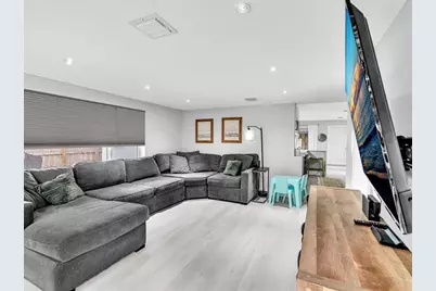 81 NW 47th Ct, Fort Lauderdale, FL 33309 - Photo 27