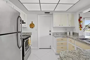 4305 NW 49th Dr, Tamarac, FL 33319 - Photo 11