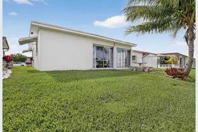 4305 NW 49th Dr, Tamarac, FL 33319 - Photo 31