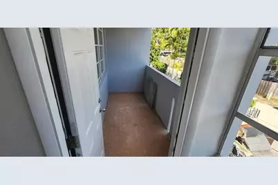 2175 NE 170th St, Unit #208, North Miami Beach, FL 33162 - Photo 5